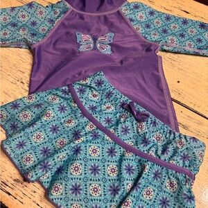Purple and Blue Rashguard Swim Set with Geometric Design